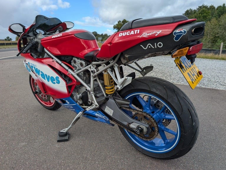 2005 DUCATI 749
