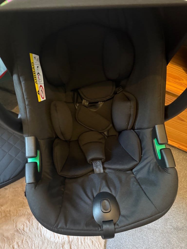 image for Panorama XT car seat and base 