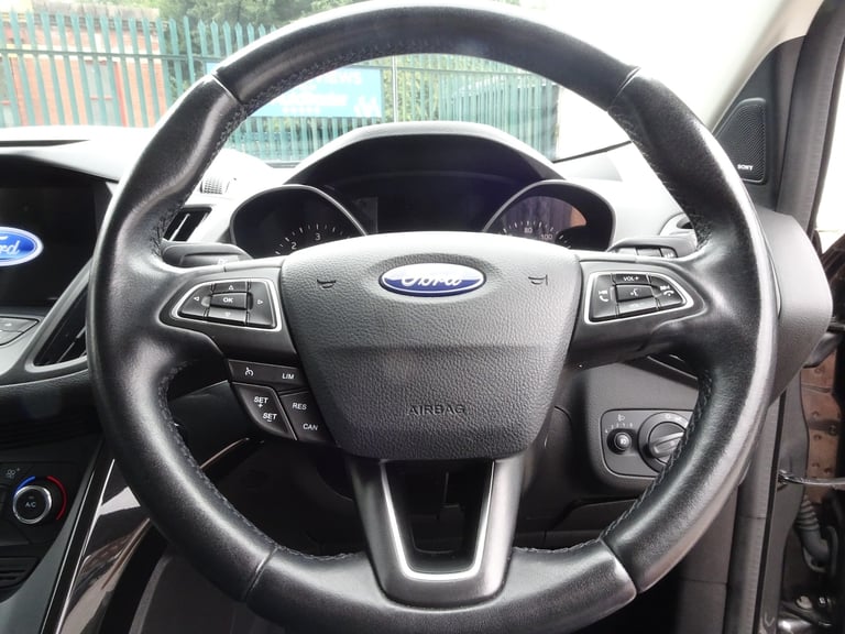 2.0 TDCi Titanium 5dr 2WD *APPLE CAR PLAY +FSH +SATNAV +REV CAM +2 KEYS