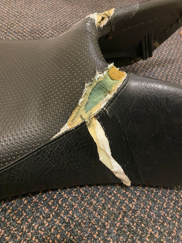 Honda VFR 750 F 1990-93 Seat Saddle by 'Custom Seats' for repair