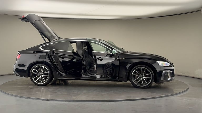 2022 Audi A5 2.0 TDI 40 S line Sportback 5dr Diesel S Tronic quattro Euro 6 (s/s) (204 p Hatchbac...
