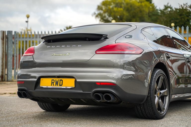  Porsche Panamera 3.0 V6 E-Hybrid S TiptronicS Euro 6 (s/s) 5dr Petrol/Electric Hybrid Automatic