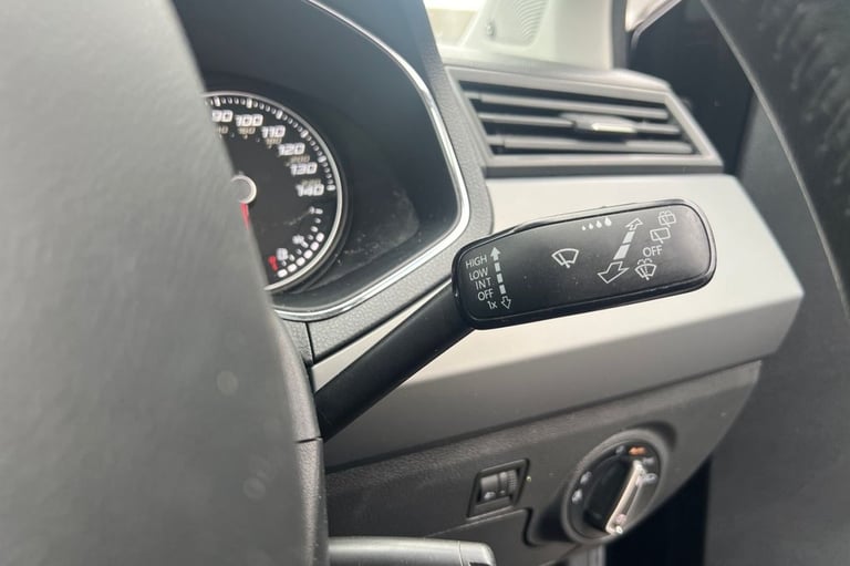 2018 18 SEAT IBIZA 1.0 TSI SE DESIGN HATCHBACK 5DR PETROL MANUAL EURO 6 (S/S) (9