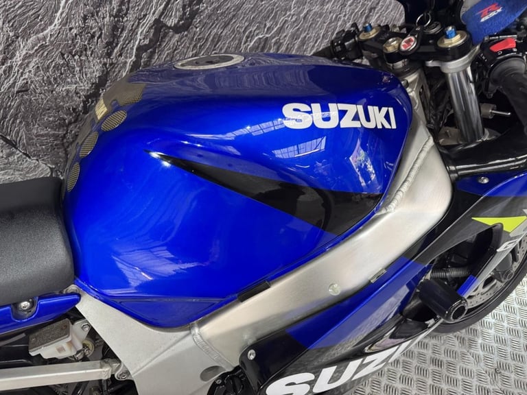 SUZUKI GSXR 600 GSXR600 2001 GSX-R600 