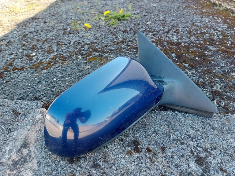 Audi A6 C5 side el mirror