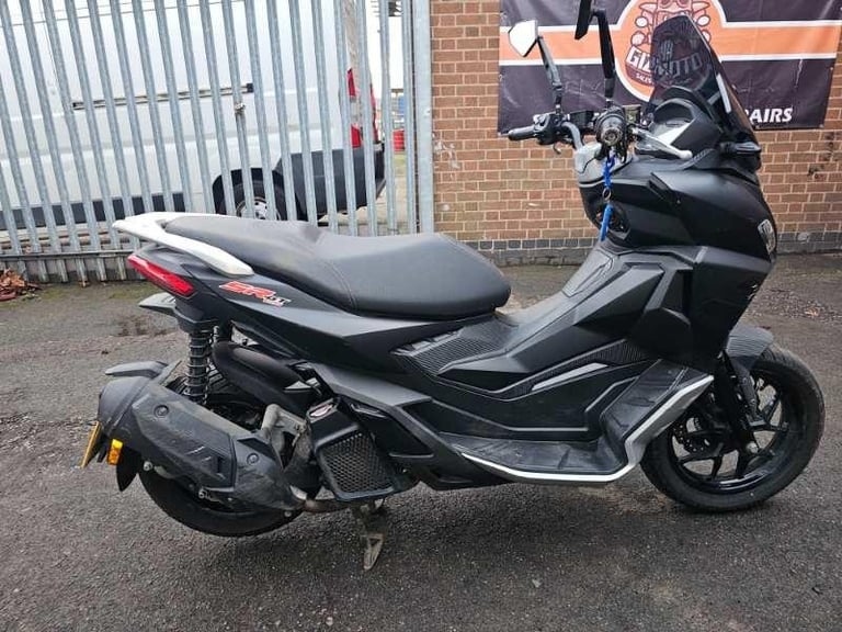 Aprilia SR125GT '2023'