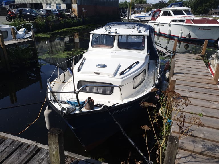 image for Hardy Pilot 20 ex/px for bilge keel yacht