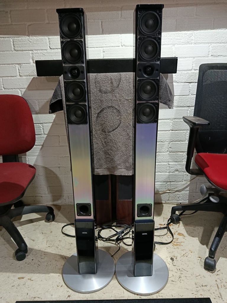 image for SPEAKERS LOEWE INDIVIDUAL SOUND L1 TOWER HI-FI MONITOR 