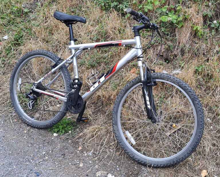 GT Aggressor 3 aluminium frame bike 