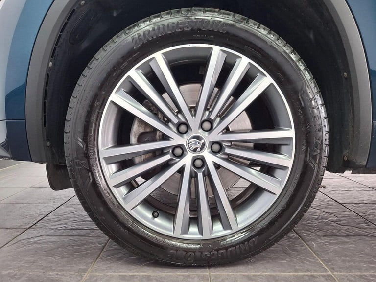 SKODA KODIAQ 2.0 TDI Laurin &amp; Klement DSG 4WD Euro 6 (s/s) 5dr (7 Seat) 2021