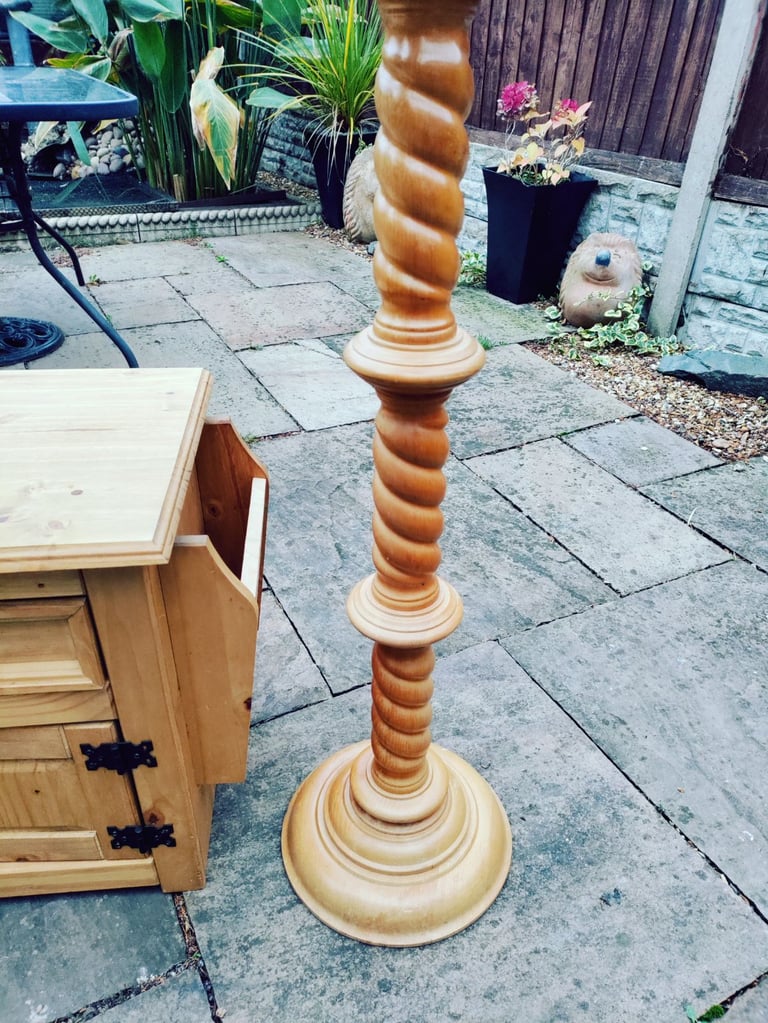 PINE JARDINIERS AND PAPER RACK