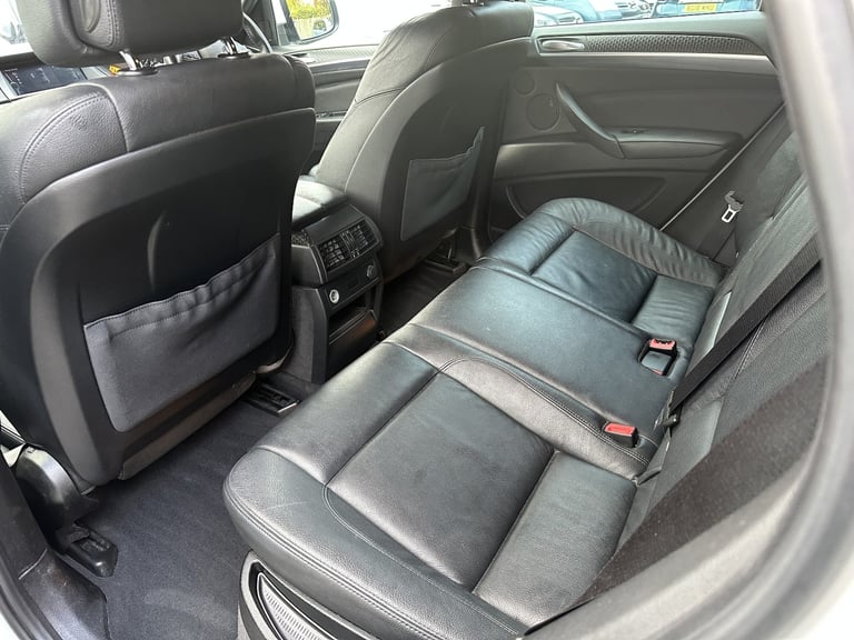 2011 BMW X6 3.0 xDrive40d Diesel Auto 4 Door Coupe White