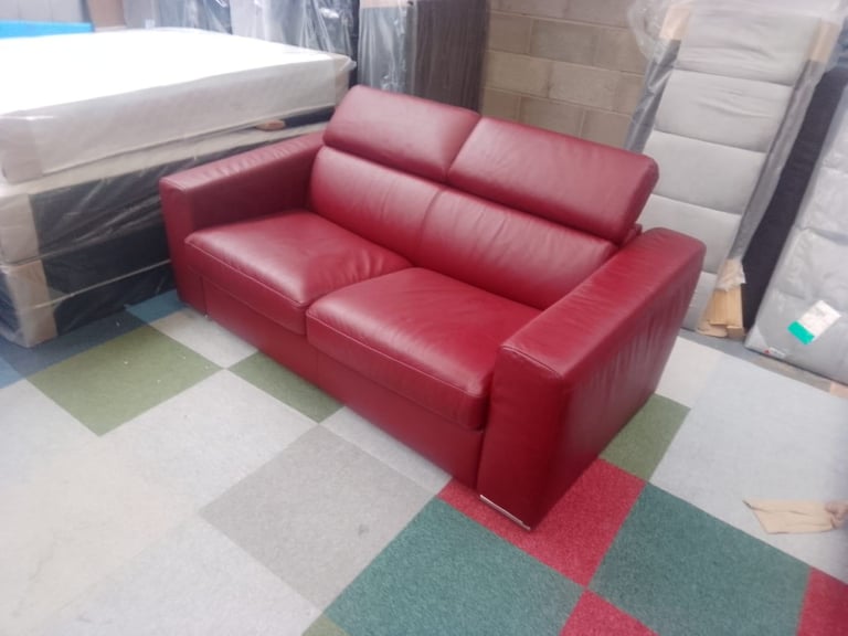 Ex display Italian cabiria leather 2 seater sofa bed only £499
