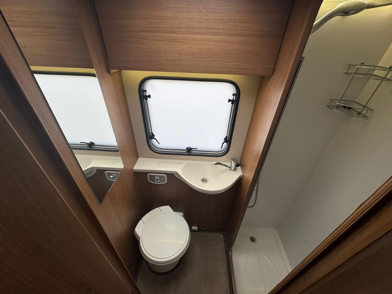 Autotrail Imala 730 Island Bed 4 Berth 2 Belts