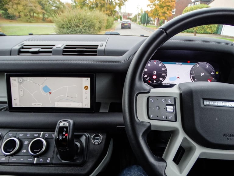 2024 Land Rover Defender 90 3.0 D250 MHEV Hard Top SUV Auto 4WD SWB Euro 6 (s/s) 3dr PANEL VAN Di...