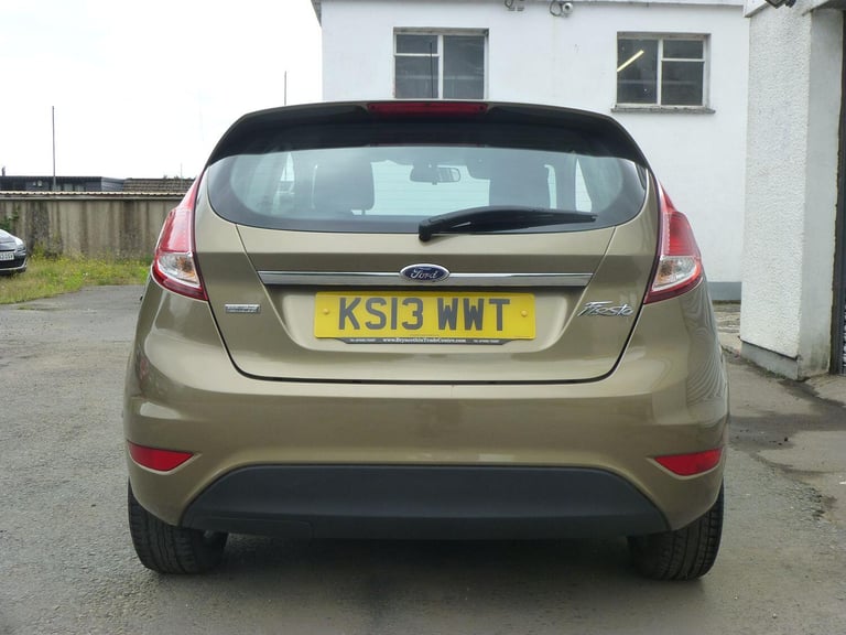 FORD FIESTA 1.0 T 100 BHP ZETEC EDITION EURO5 ULEZ COMPLIANT Â