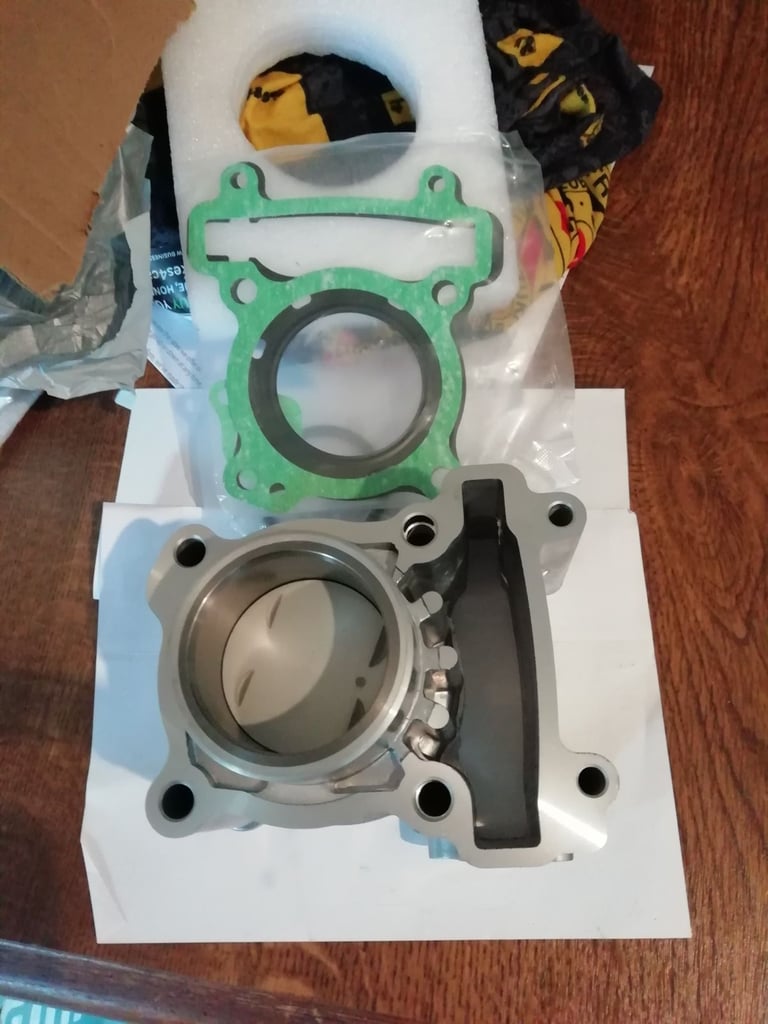 image for yamaha piston and barrel kit for yzr125r gen 2 2016 new in box