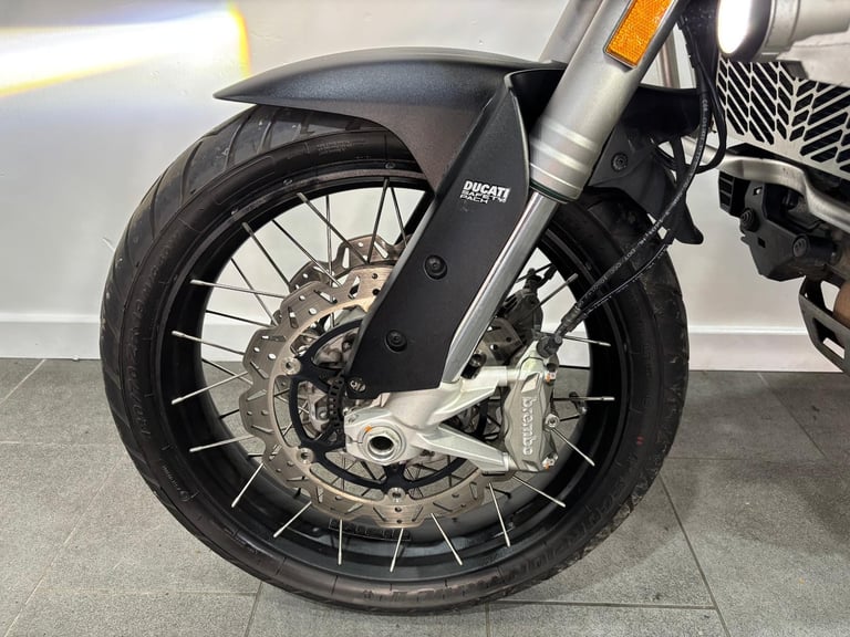 2020 Ducati Multistrada 1200 Enduro ES, Skyhook Suspension, Desmo Service