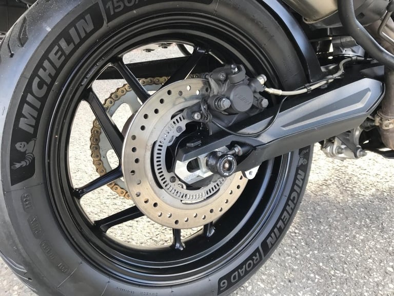 Triumph Tiger 800 XRX Low 18reg 13573m FSH 3part luggage and more