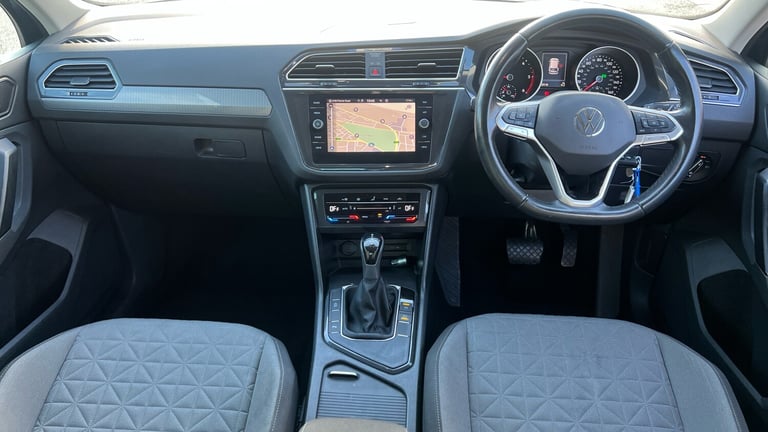 2022 Volkswagen Tiguan 2.0 TDI Life 5dr DSG Diesel Estate Estate Diesel Automatic