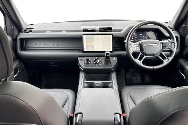 2025 Land Rover Defender 110 3.0 D250 110 X-Dynamic HSE 5dr SUV DIESEL Automatic