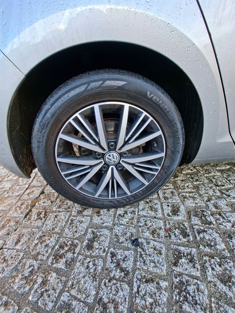 Volkswagen, GOLF, Hatchback, 2017, Manual, 1498 (cc), 5 doors