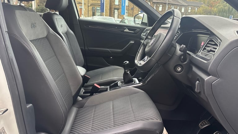 2019 Volkswagen T-Roc 1.5 TSI EVO R-Line 5dr Petrol Hatchback Hatchback Petrol Manual