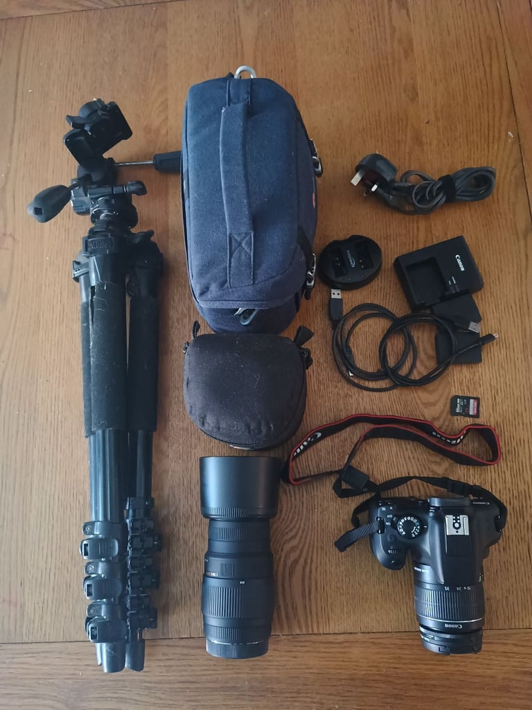 image for Canon EOS 1300D bundle 