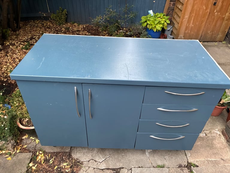 Kitchen storage