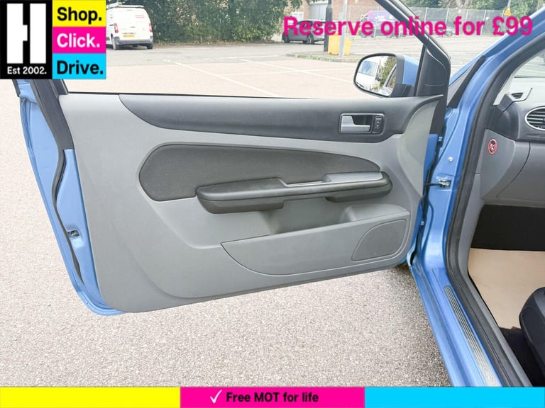 2009 Ford Focus 1.6 Titanium 3dr HATCHBACK PETROL Manual