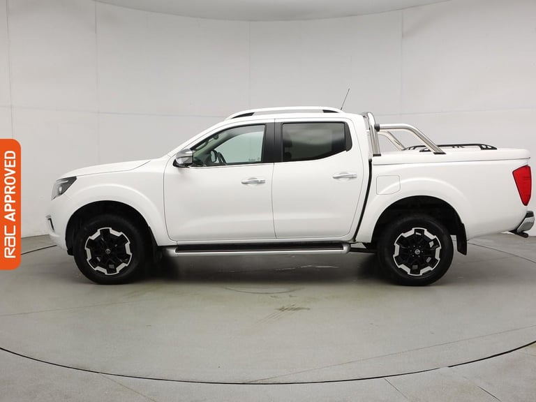 2021 Nissan Navara 2.3 dCi Tekna Pickup Double Cab 4dr Diesel Auto 4WD Euro 6 (190 ps) Pick Up DI...