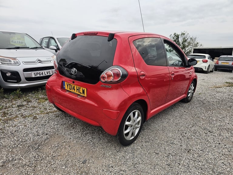 TOYOTA AYGO 1.0 VVT-i Mode 2014