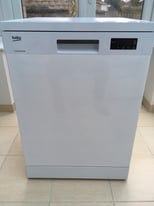 Beko full-size dishwasher, white