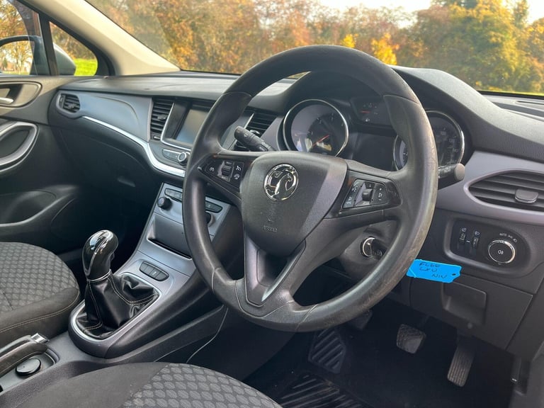 2016 Vauxhall Astra 1.6 CDTi ecoFLEX Design Euro 6 (s/s) 5dr Hatchback Diesel Manual