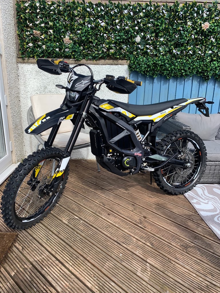 Surron ultra bee