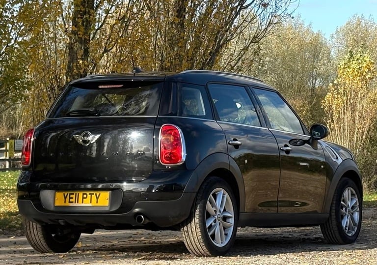 2011 MINI Countryman 1.6 Cooper D Euro 5 (s/s) 5dr HATCHBACK Diesel Manual