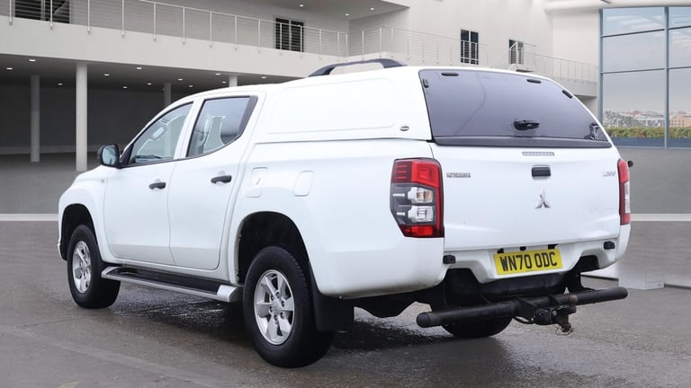 2020 Mitsubishi L200 Double Cab DI-D 150 4Life 4WD PICK UP DIESEL Manual