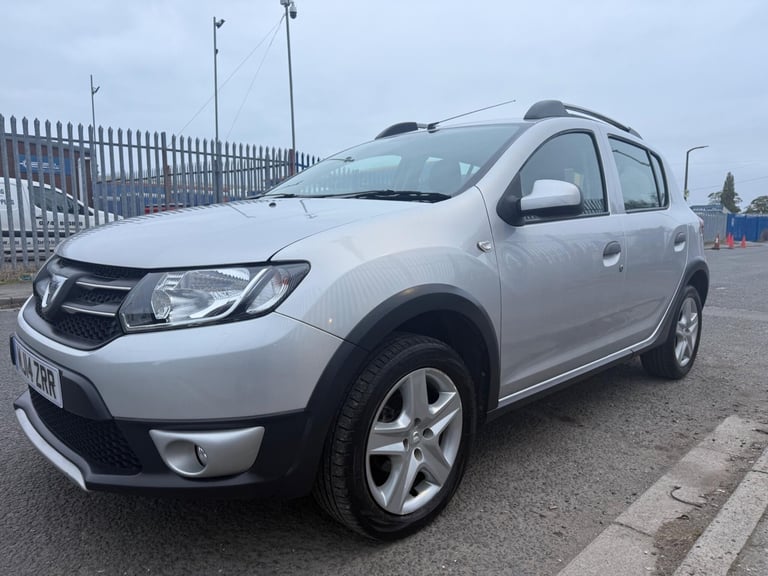2014 Dacia Sandero Stepway 0.9 TCe Laureate Euro 5 5dr HATCHBACK Petrol Manual
