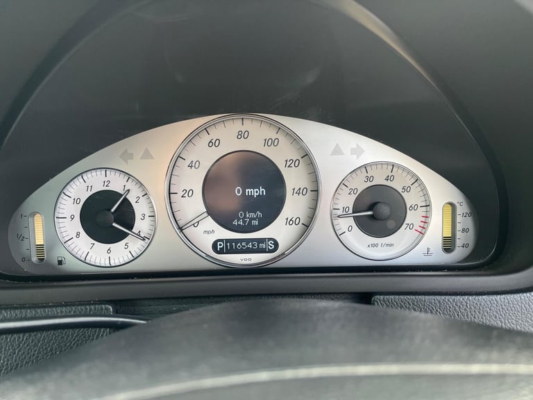 2009 Mercedes-Benz CLK 3.0 CLK280 Sport Cabriolet 7G-Tronic 2dr CONVERTIBLE Petrol Automatic