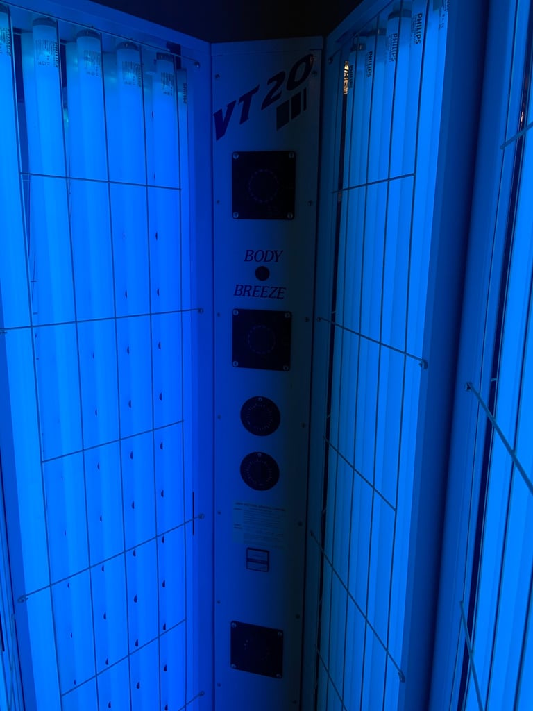 New Phototherapy Psoriasis UVB Machine - RRP - £6695 - Eczema, Vitiligo Light 