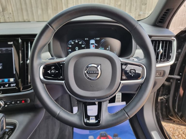 2020 Volvo S90 2.0h T8 Twin Engine 10.4kWh R-Design Plus Saloon 4dr Petrol Plug-in Hybrid  Saloon...