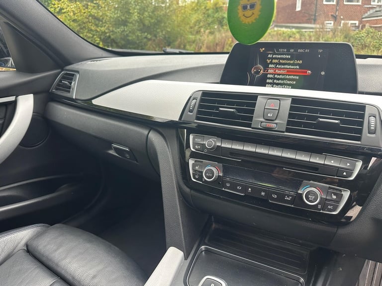 2017 BMW 3 Series 2.0 320d M Sport Touring Auto Euro 6 (s/s) 5dr ESTATE Diesel Automatic