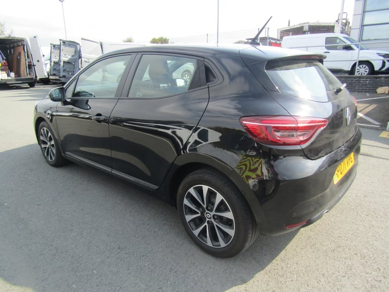 2021 Renault Clio 1.0 TCe 90 Iconic 5dr - Low Miles - Great Value! REDUCED!! Hatchback Petrol Manual