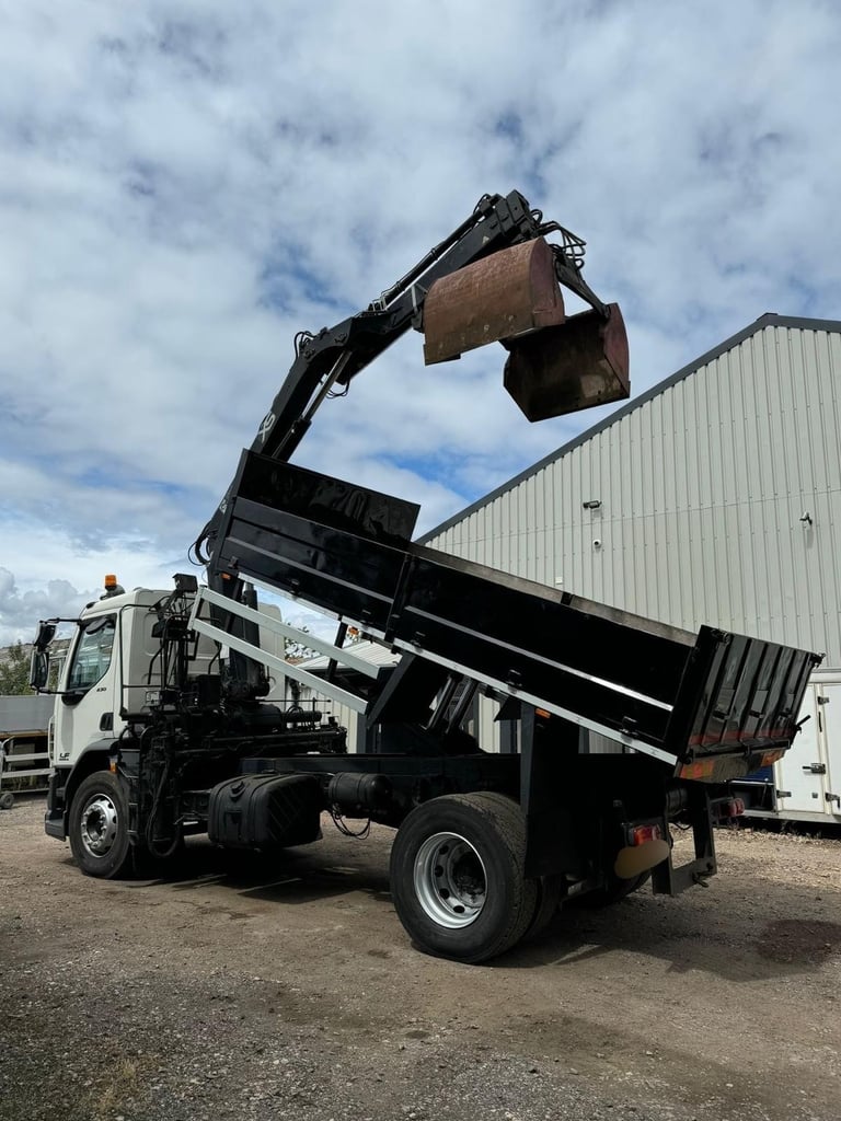 2018 DAF LF 55.230 WITH HIAB XS CRANE/TIPPER BODY DEPOSIT TAKEN!