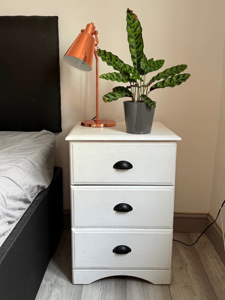 image for Vintage-Style Bedside Table / Chest of Drawers – Off White