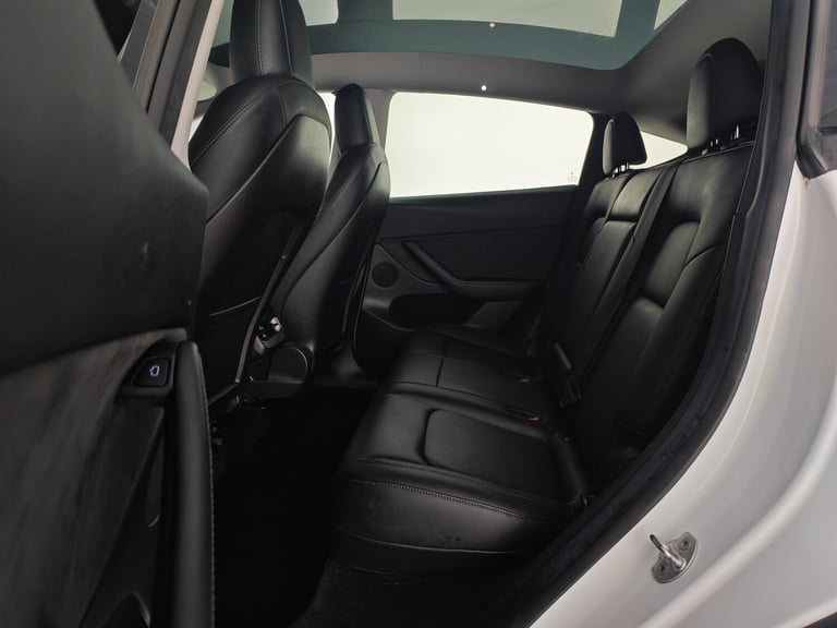 2022 Tesla Model Y (Dual Motor) Long Range Auto 4WDE 5dr MPV Electric Automatic