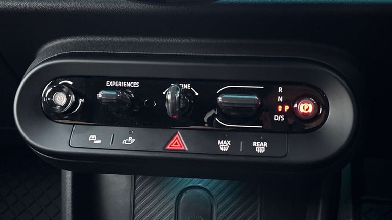 2025 MINI Cooper 2.0 S Sport 5dr Auto HATCHBACK PETROL Automatic