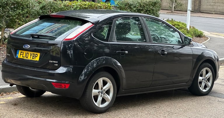 2010 Ford Focus 1.6 Zetec 5dr HATCHBACK Petrol Manual