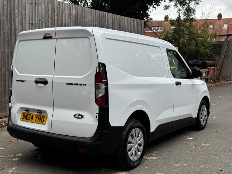 2024 Ford Transit Courier 1.5 EcoBlue Trend Van PANEL VAN DIESEL Manual