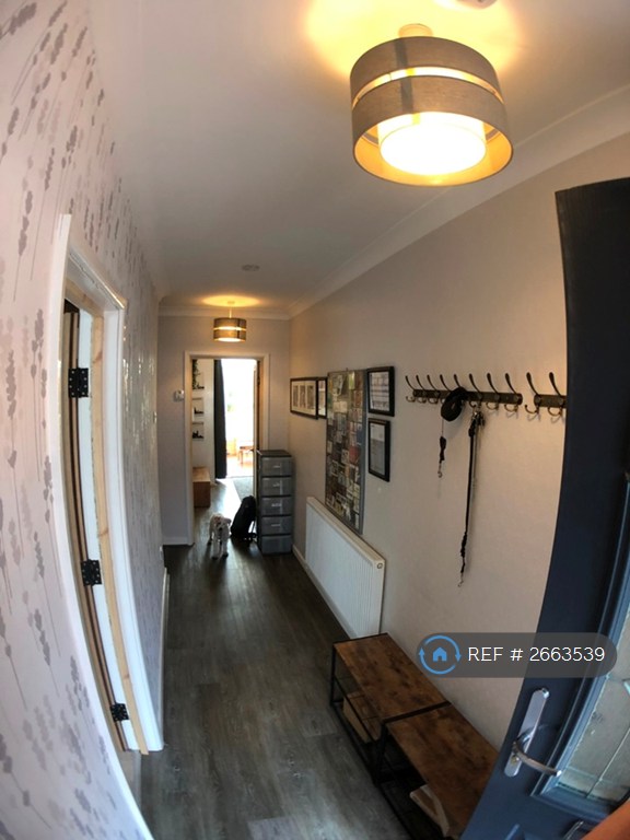 6 bedroom house in Stanshaw Close, Bristol, BS16 (6 bed) (#2663539)